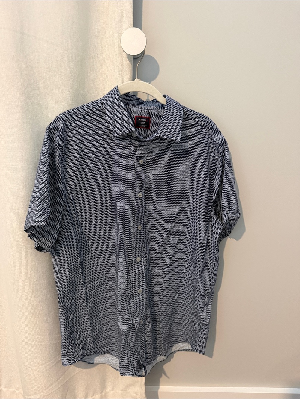 Untuckit Short Sleeve Button-Down Shirt in Navy Micro-Print